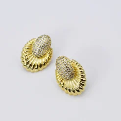 Treasure Jewels, Inc. Jewelry*Darling Gold Stud Earring