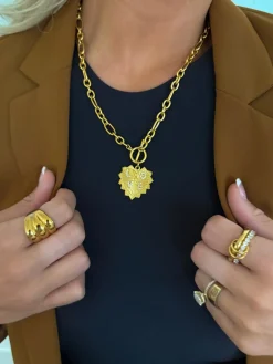 Chansuttpearls Jewelry*LOVE NECKLACE