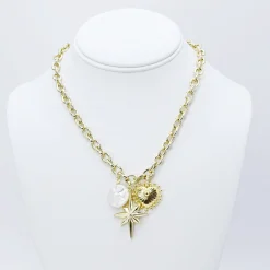 Treasure Jewels, Inc. Jewelry*Lovely Link Necklace Gold Necklace