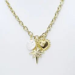 Treasure Jewels, Inc. Jewelry*Lovely Link Necklace Gold Necklace