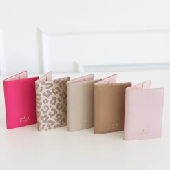Hollis Handbags*Passport Holder