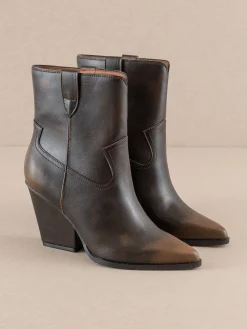 Oasis Society Shoes*The Brooks | Two Toned Western Bootie